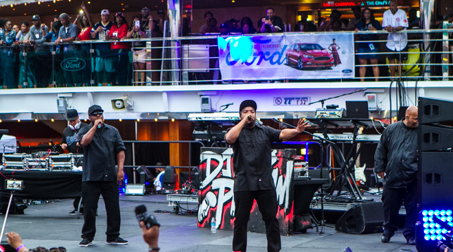Fantastic Sail Away Party, Featuring R. Kelly and Legends of Hip Hop: Straight Outta Compton Edition
