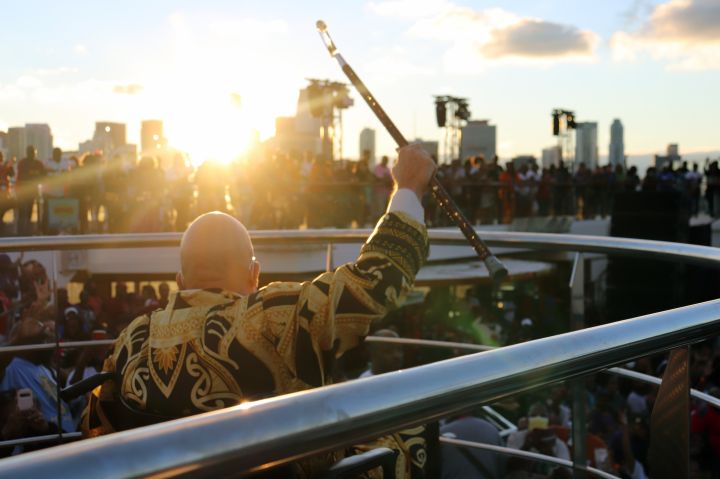 Tom Joyner Waves to the Cruisers at the LL Cool J performance at The Tom Joyner Foundation Fantastic Voyage 20 in 2021